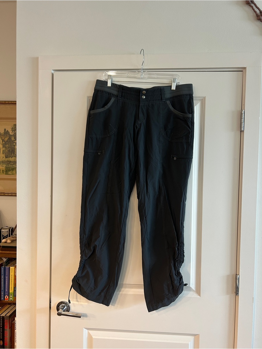 Kuhl Women’s Size 16 short hiking pants